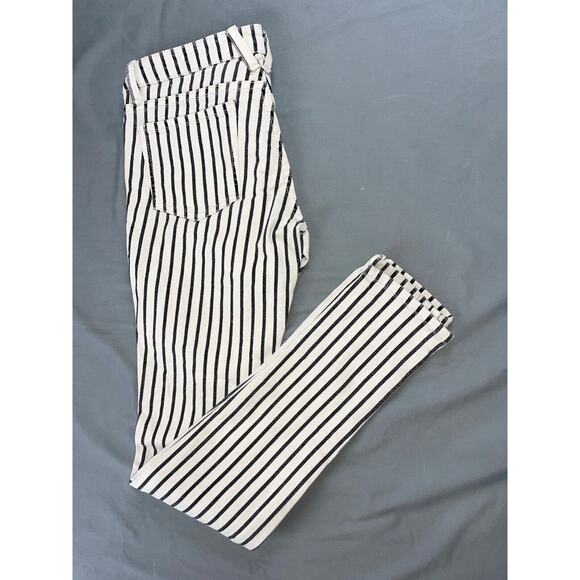 Volcom Jeans Stretch 'Linerator Legging' Jeans. Perfectly Broken In, Women's 26. - Picture 3 of 9